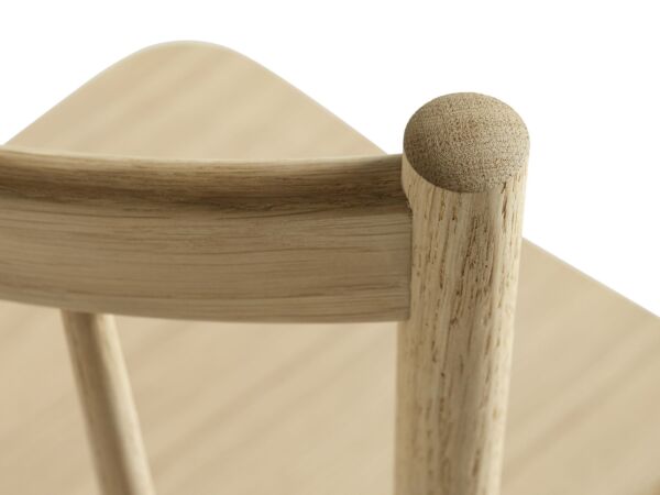 2_zSeries_J42 wb lacquer oak_detail.jpg