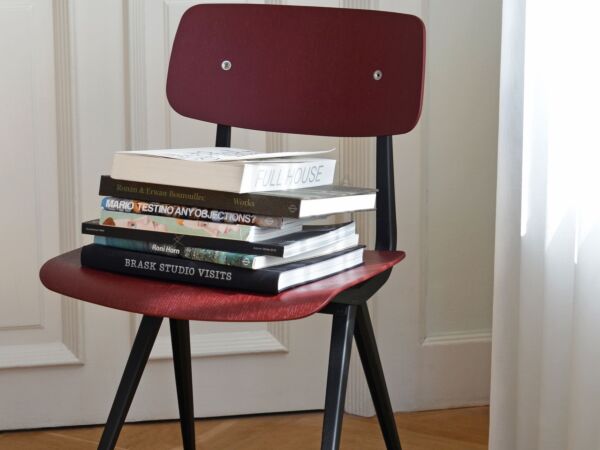 5_Result Chair dark brick wb lacquer oak seat and back black base.jpg