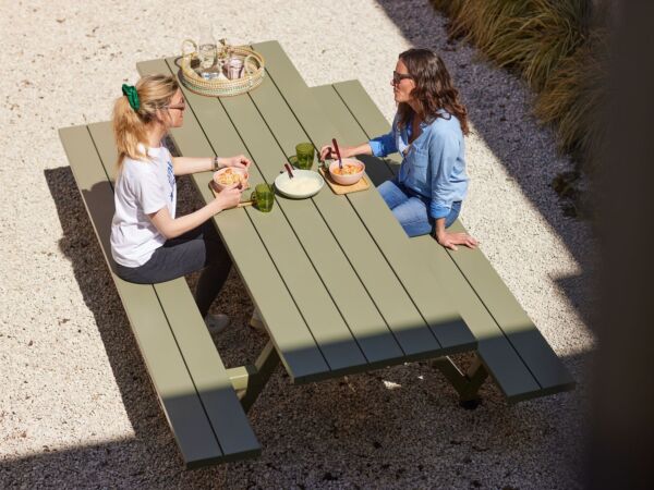 5_Marina Picnic 2 pieds.jpg