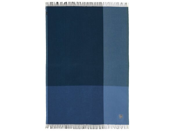 2_zvitra-colour-block-blanket-black-blue-unfolded.jpg