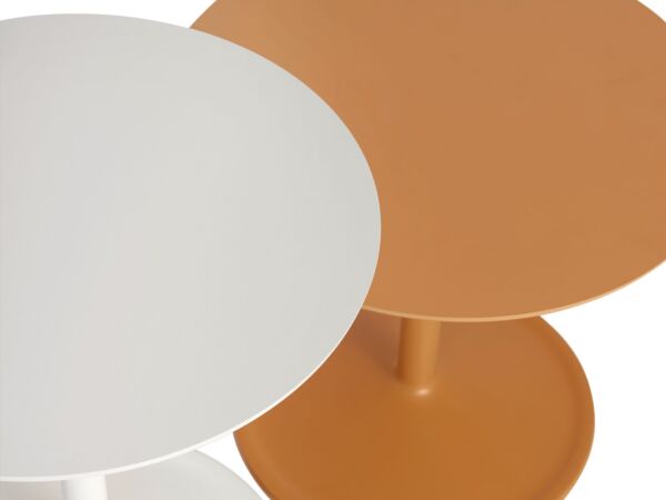 2_zSoft-side-table-off-white-orange-detail-Muuto-5000x5000-hi-res.jpg