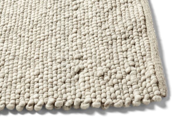 2_zPeas Random 140 x 200 soft grey_detail.jpg
