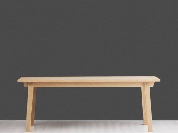 5_6022_Slice_Table_w_MyChair_4_grande.jpg