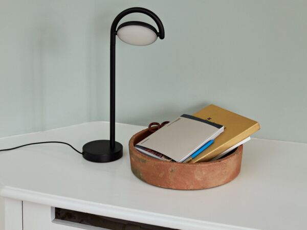 5_Marselis Table Lamp soft black 01.jpg