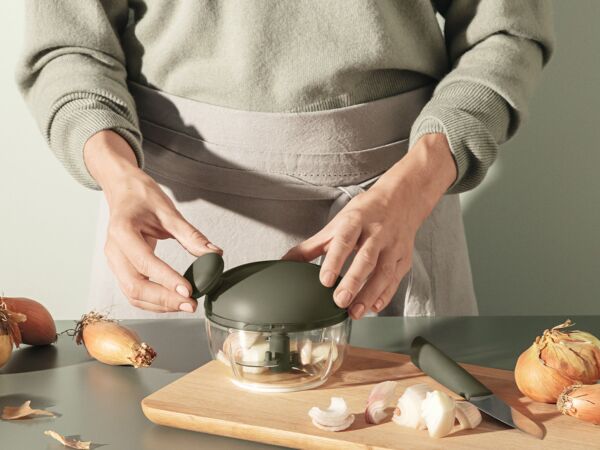 5_green-tool-mini-chopper.jpg