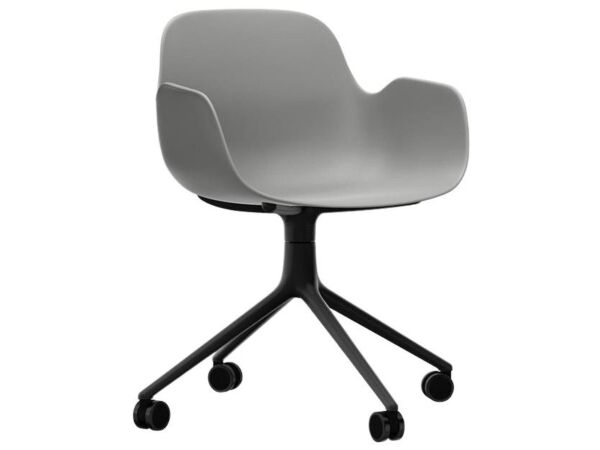 2_Form_Armchair_Swivel_4W_Black_Alu.jpg