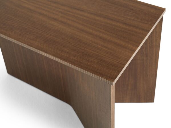 5_Slit Table Wood Oblong wb lacquer walnut_detail 01.jpg