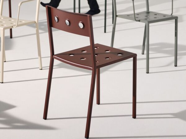 5_Balcony Chair iron red_Balcony Armchair dessert green.jpg