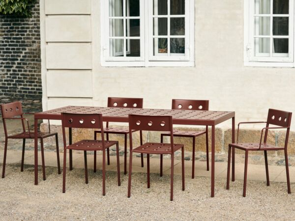 5_Balcony Chair_Balconyiron red.jpg