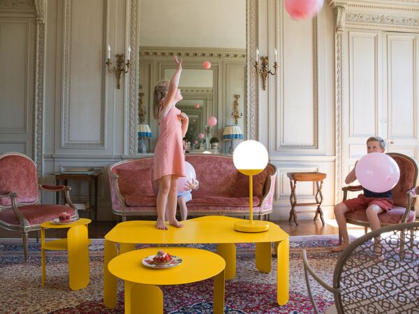 5_table-basse-Bebop-Lampe-Mooon!-mobilier-de-jardin-Fermob.jpg