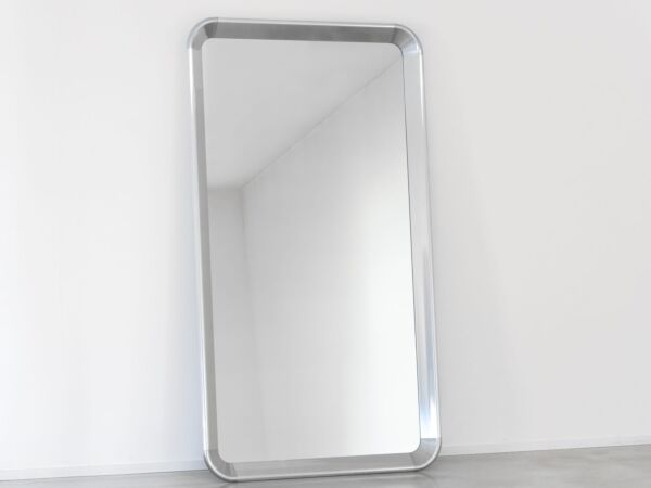 5_Magis_deja-vu_mirror_ambient_AC806_polished_27.jpg
