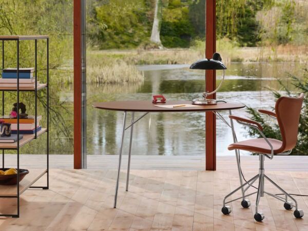 5_FH_Egg_table_walnut_Series_7_chair_Kaiser_idell_table_lamp_Planner_shelving_RGB.jpg