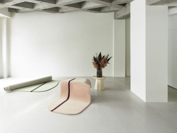 5_2022_Oona_Rug_Rose_Mint_Group_Pine_04.jpg