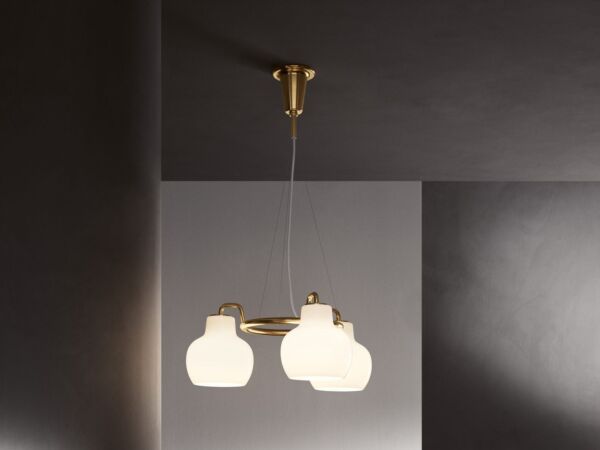 5_01-vl-crown-3-pendant-campaign-aw2019-13-04553-18772-50048.jpg