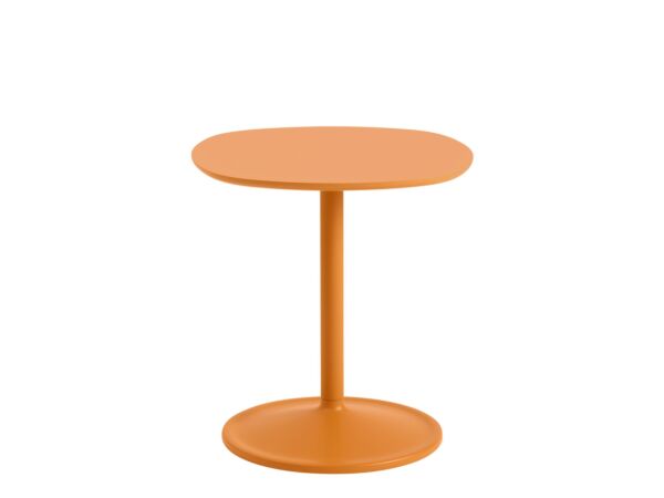 2_17180-soft-side-table-45x45-h48-orange-muuto-6189x6189-org.jpg