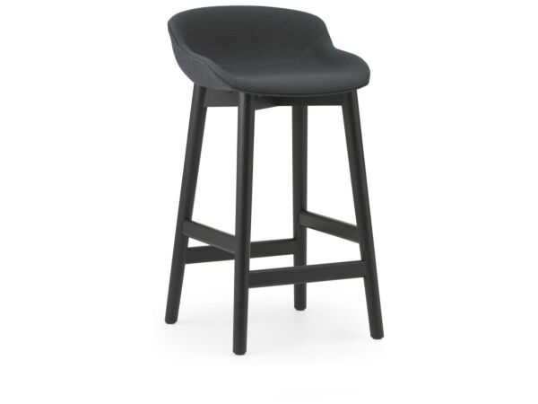 2_Hyg Barstool 65 cm Full Uph Black Oak1 (2).jpg