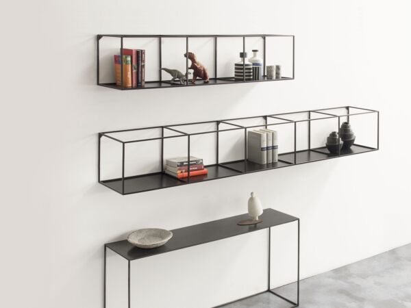 5_SLIM IRONY - Wall rack.jpg
