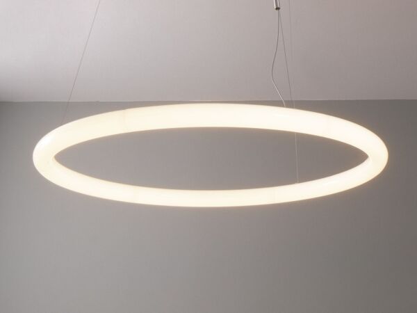 5_alphabet-of-light-artemide-suspension (2).jpg