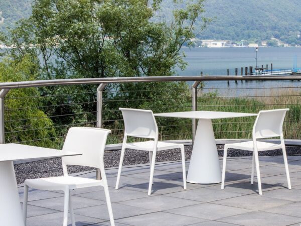 5_Pedrali_Ara-310-Gartenstuhl_2000x2000-ID1957680-23a626687b1196aed0a2dadc8c88d165.jpg