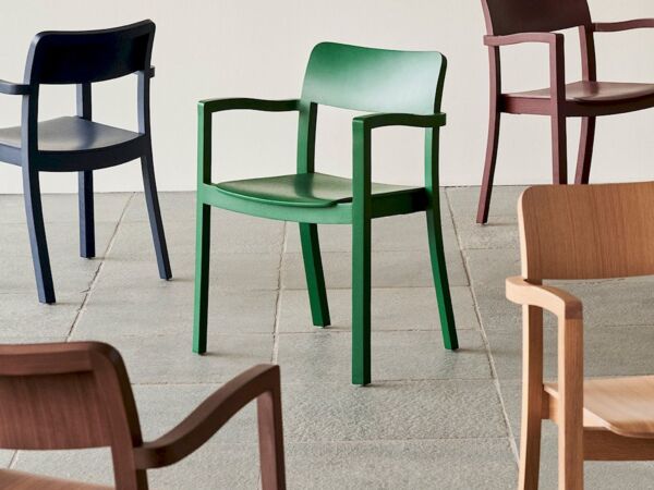 5_pastis-armchair_imageslider_1.jpg