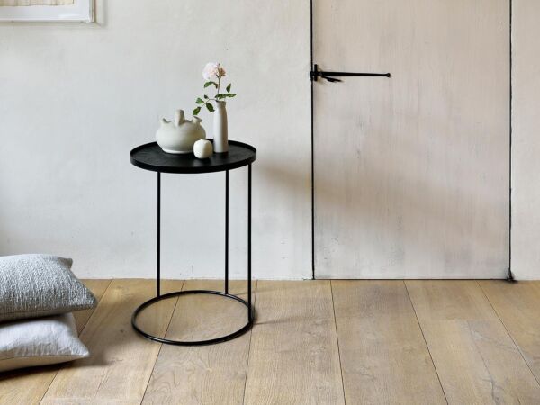 5_Round_tray_side_table.jpg