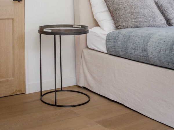 5_Round Tray table small.jpg