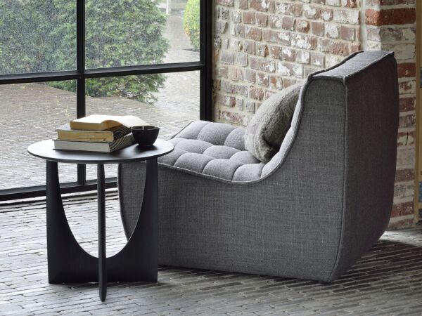 5_grey & 50536 Geometric st black_vertical.jpg