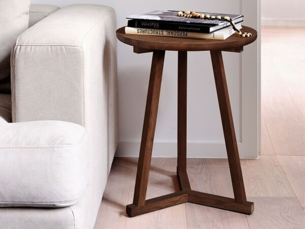 5_Walnut_Tripod_side_table.jpg