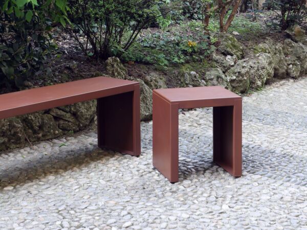 5_Big Irony Stool 1.jpg