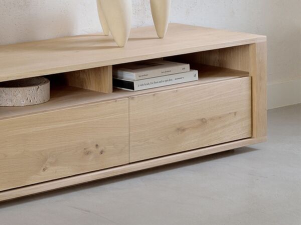 5_Oak_Shadow_TV_cupboard.jpg