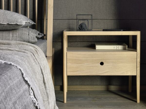 5_Spindle bedside table - Oak.jpg
