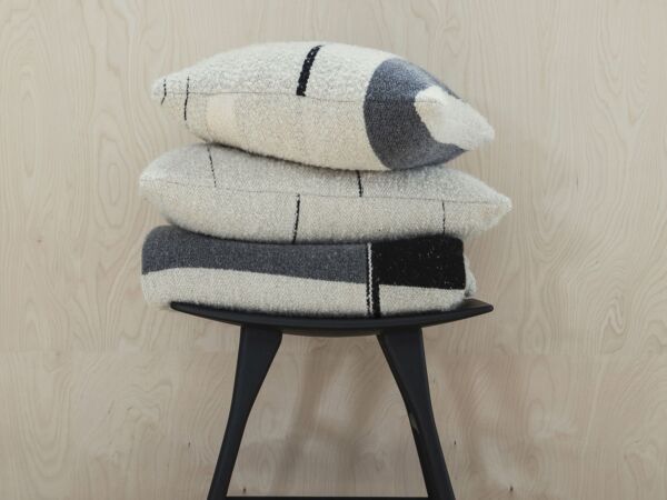 5_Urban_cushion.jpg
