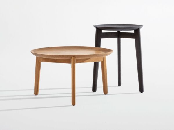 5_zeitraummoebel-tabletttisch-plaisir-massivholz.jpg