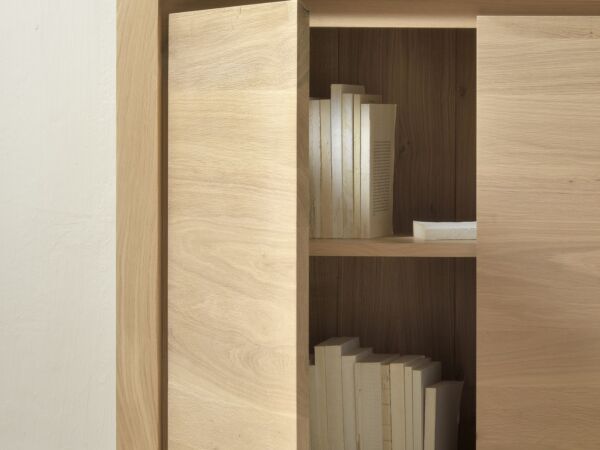 5_Shadow_sideboard_WEB.jpg