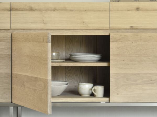 5_sideboard_det1_WEB.jpg
