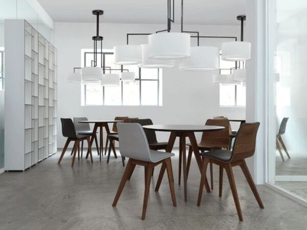 5_zeitraummoebel-tisch-rund-cena-massiv.jpg