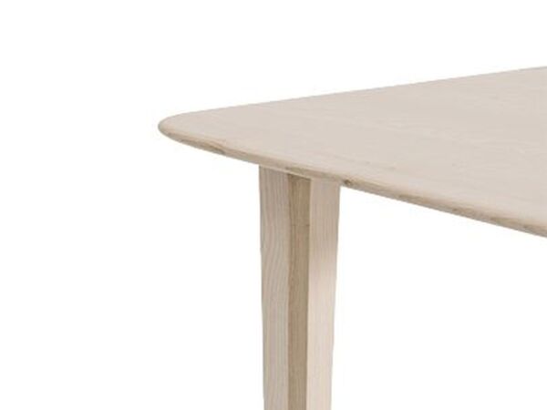 2_zZeitraummoebel-tisch-kuyudine-massiv.jpg