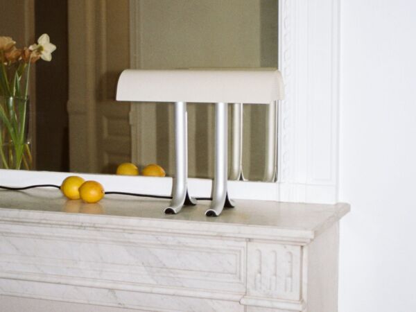 5_Anagram Table Lamp rice.jpg