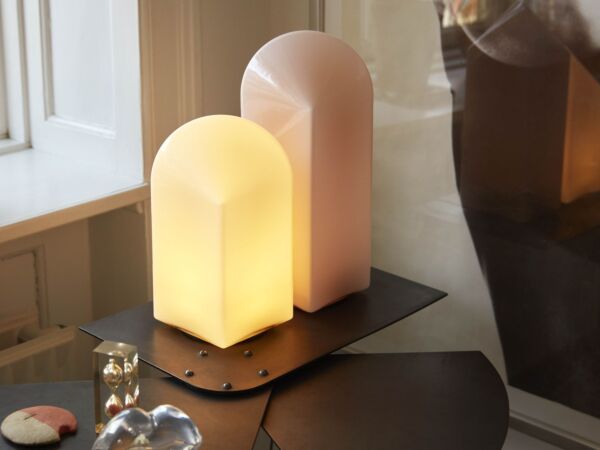 5_Parade Table Lamp 240 shell white_320 blush pink.jpg