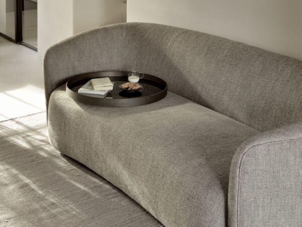 5_20144_Ellipse_sofa_3seater_ash_21703_Grey_Nomad_kilim_rug_20913_Graphite_Organic_tray_1_WEB.jpg