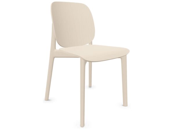 1_solo chair.jpg