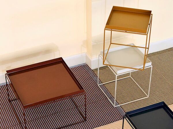 5_TraytableS.jpg