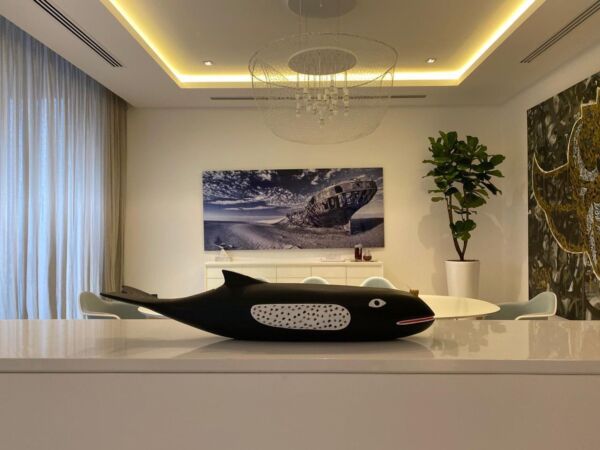 5_Eames-House-Whale.jpg