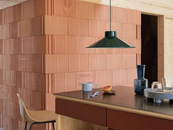 5_Top-pendant-36-dark-green-fiber-counter-stool-65-ochre-black-tube-raise-carafe-platform-tray-muuto-org.jpg