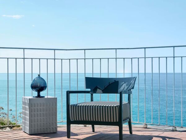 5_kartell-pumo-container-view-add.jpg