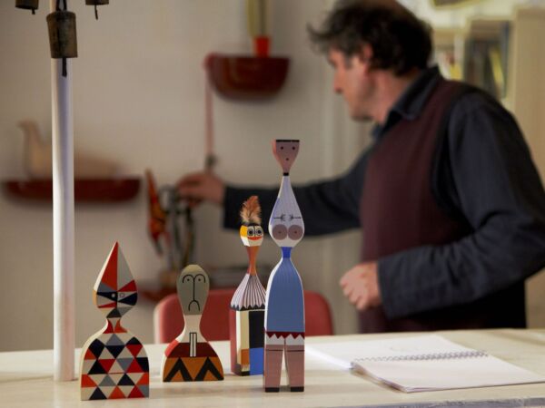 5_VITRA-Wooden-Dolls-3-1200-1200-nc.jpg