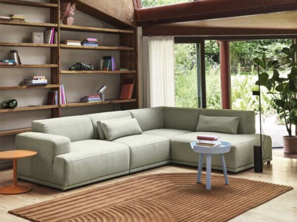 5_connect-soft-corner-config-2-ecriture-910-relevo-burnt-orange-170x240-around-light-blue-muuto-org_150-600x480.jpg