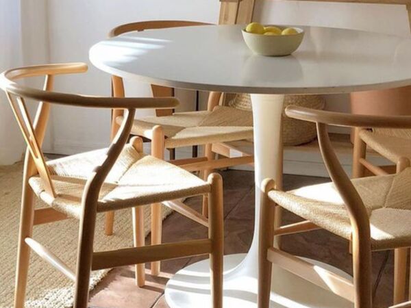 5_table-imitation-tulipe.jpeg
