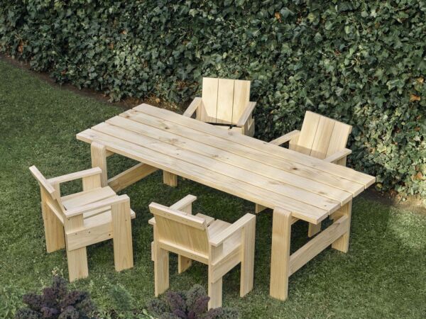 5_Weekday Table L230_Crate Dining Chair wb lacquered pinewood.jpg