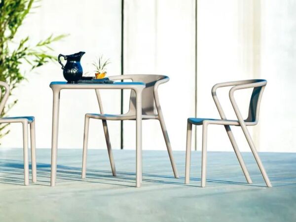 5_Magis_air_armchair_ambient_multi_SD73_beige_outdoor.jpg